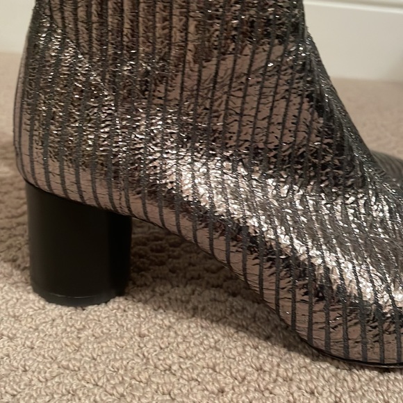 Isabelle marant size 39 silver/gunmetal booties - Picture 6 of 11